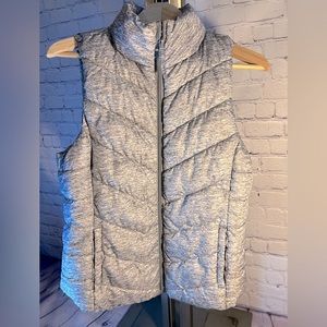 Authentic American Heritage Puffer Vest Gray & White Size Medium